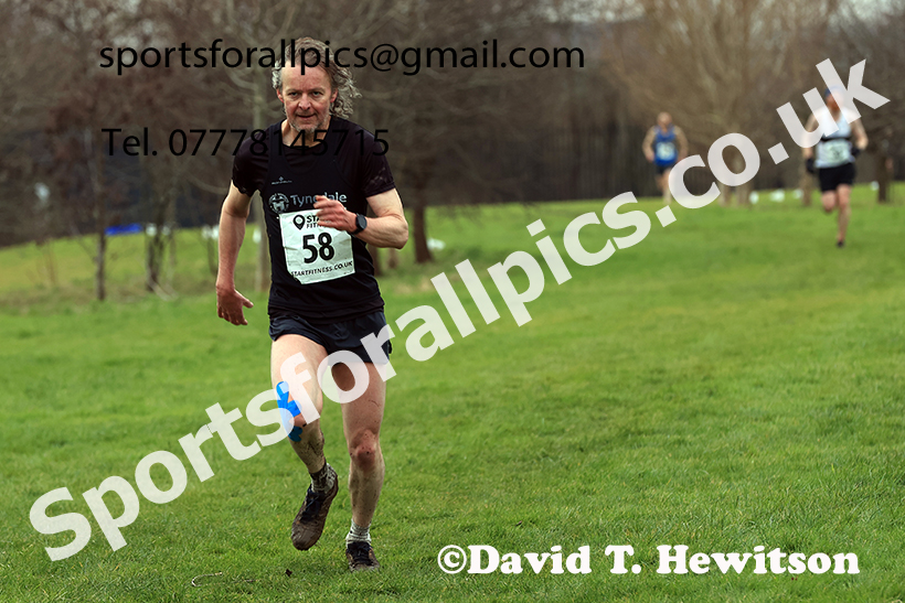Mens 35s to 64s and, 2025 NEMAA Cross Country Champs., Acklam, Middlesbrough. Photo: David T. Hewitson/Sports for All Pics